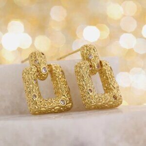 💛Gold plated square stud earrings